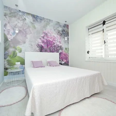 Hacienda Mia With Pool,Bbq,Free Parking Holiday home *