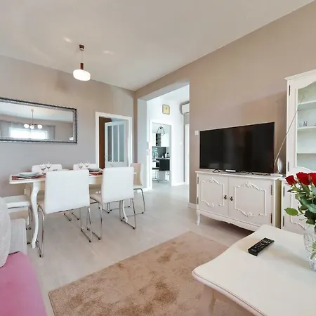 Hacienda Mia With Pool,bbq,free Parking Дом отдыха *