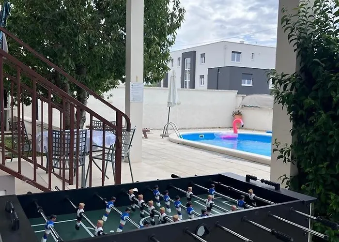 Hacienda Mia With Pool,Bbq,Free Parking Holiday home Zadar